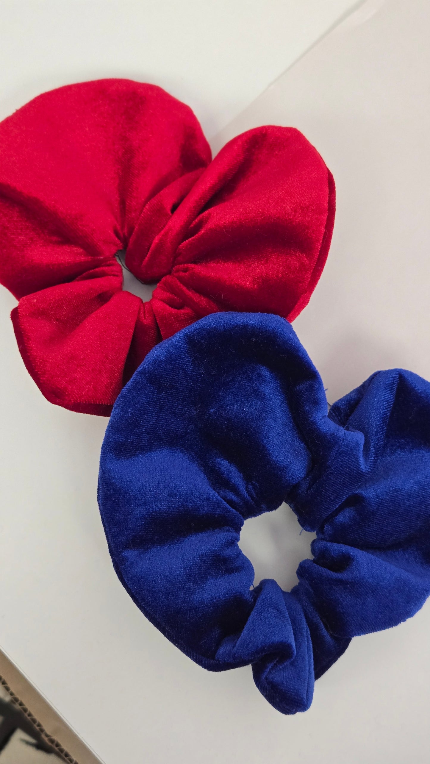 hold your hair & your heart together