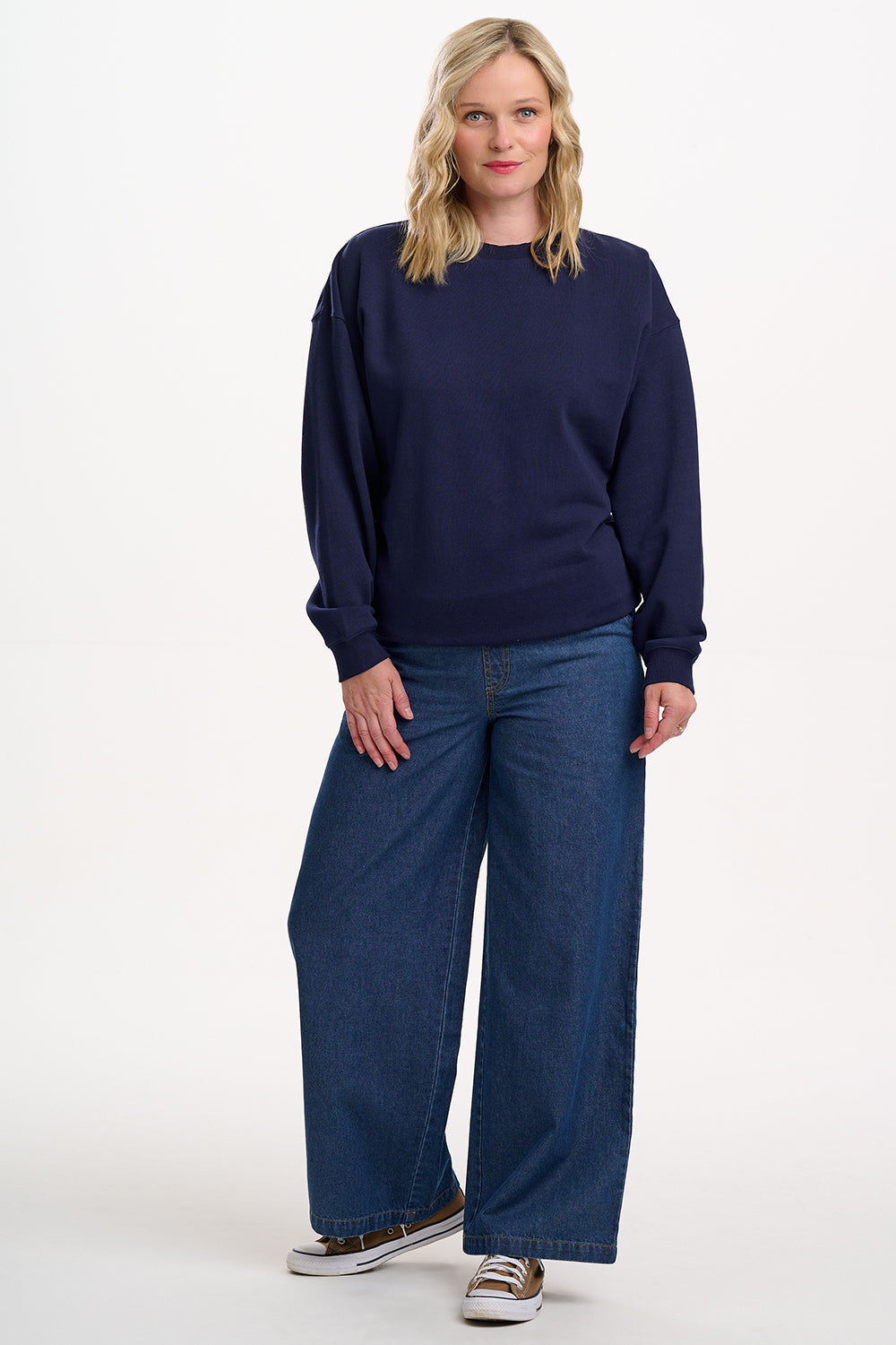 eadie relaxed sweatshirt