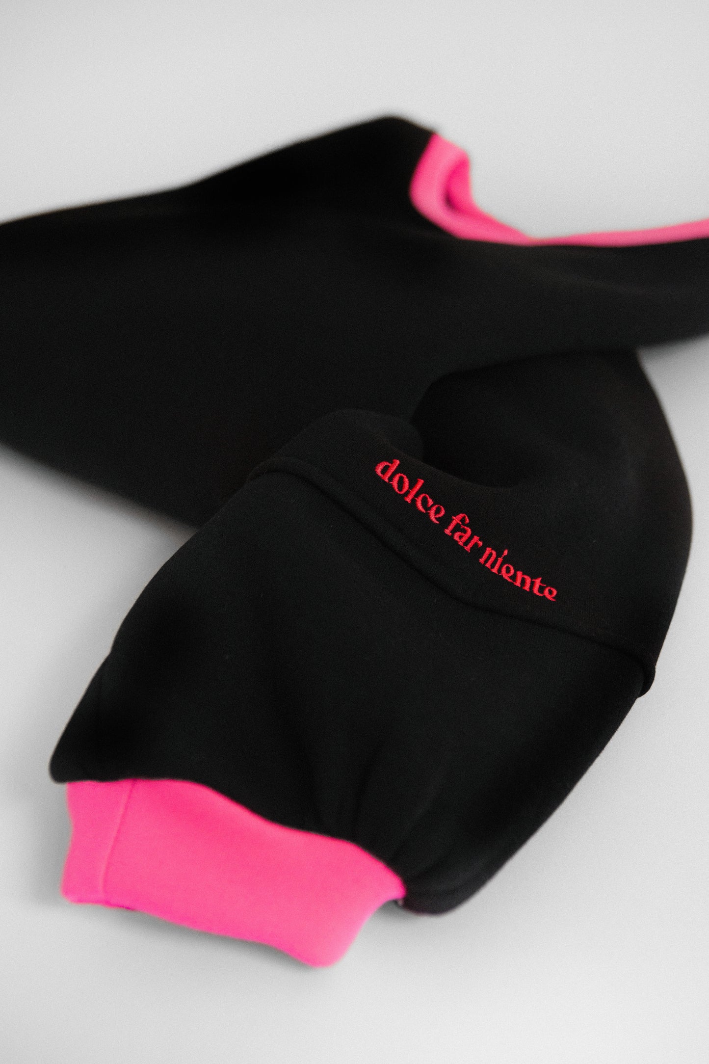 dolce far niente sweatshirt