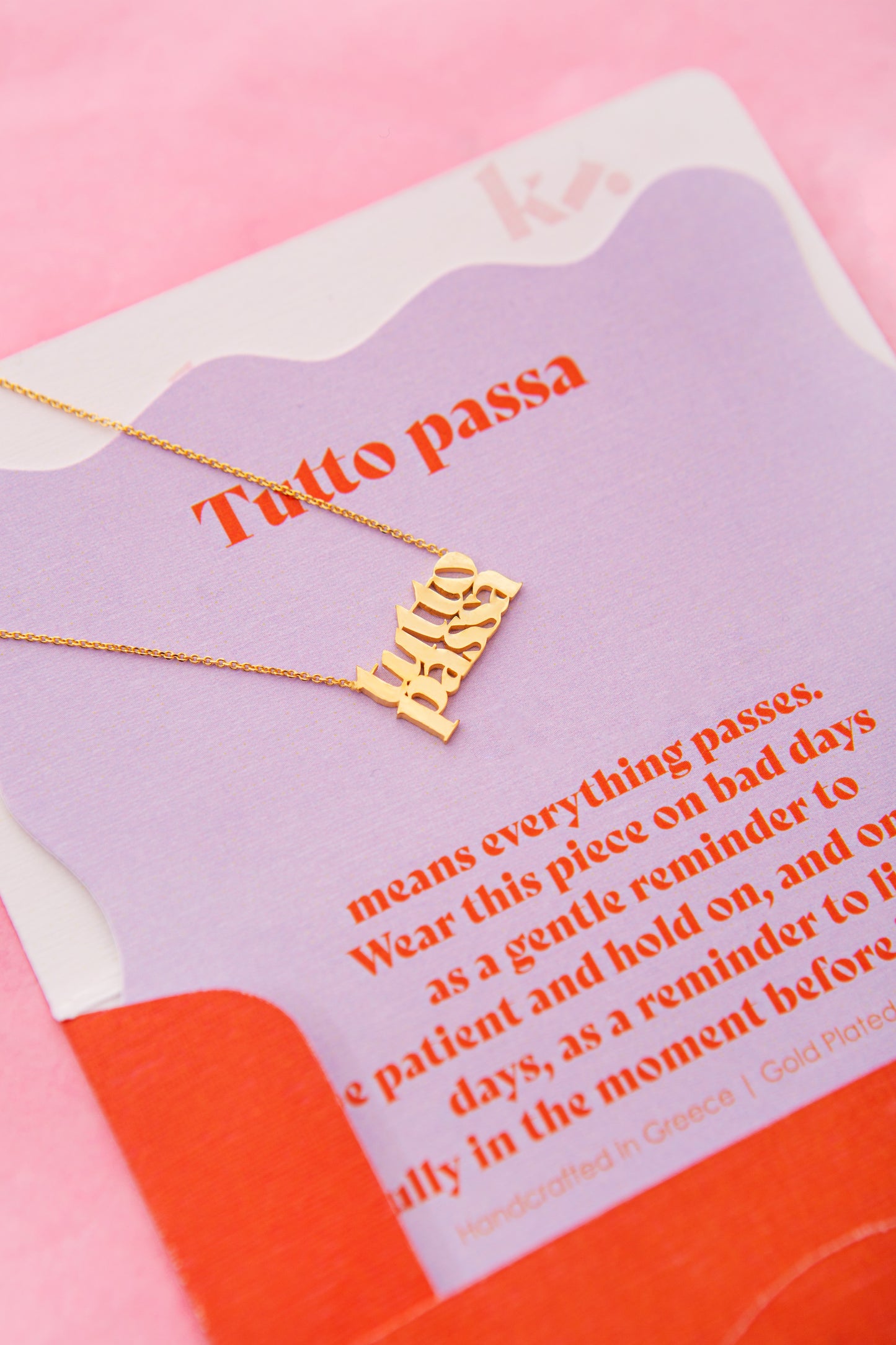 tutto passa necklace