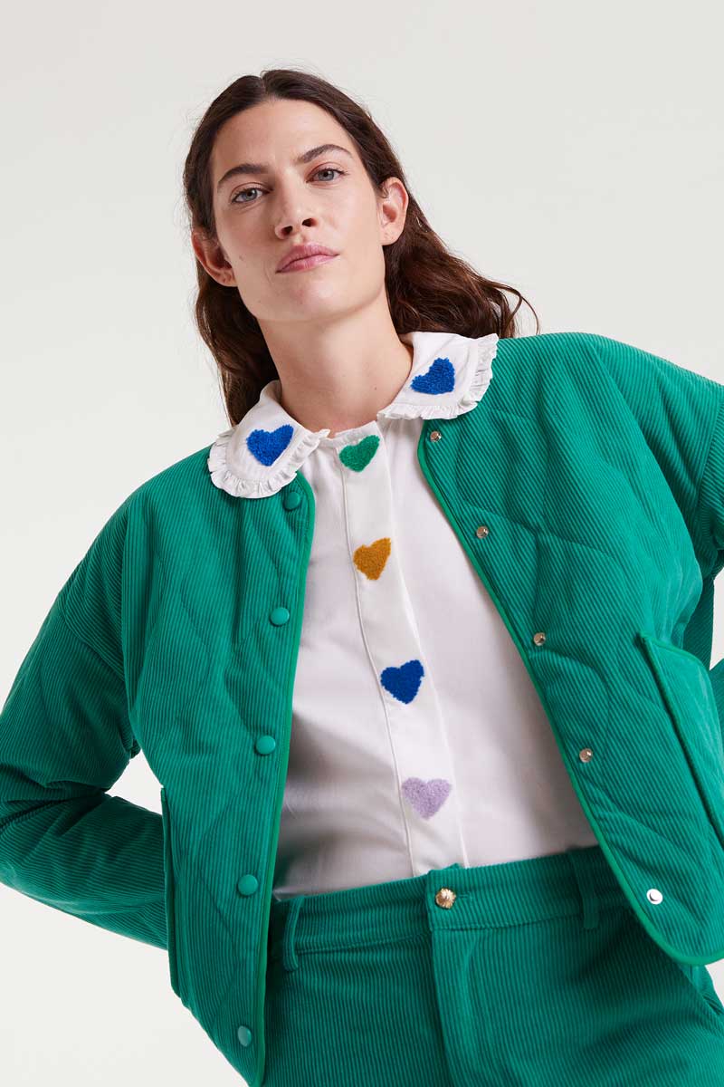 λευκό πουκάμισο με καρδιές